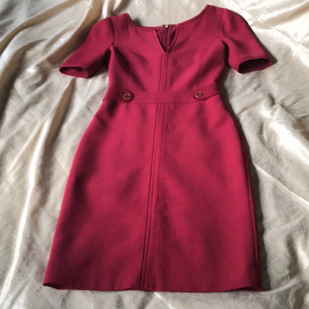 Tory Burch red sheath dress with v-neck and button details at waist (size 0)